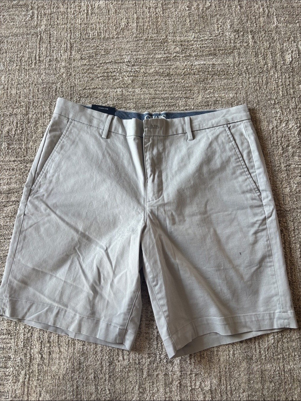 Chaps Men's Light Gray Flat Front Chino Shorts